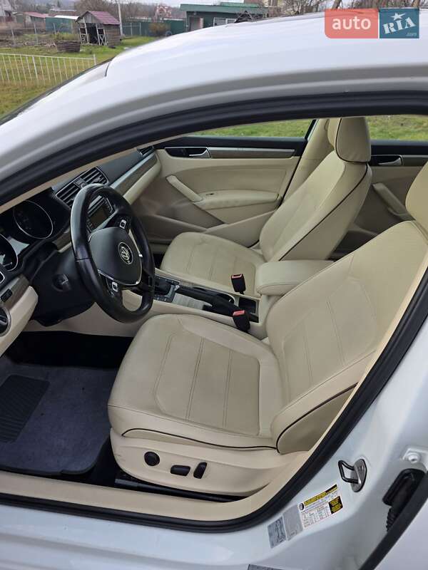Седан Volkswagen Passat 2016 в Белой Церкви