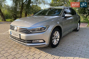 Седан Volkswagen Passat 2016 в Хмельницком
