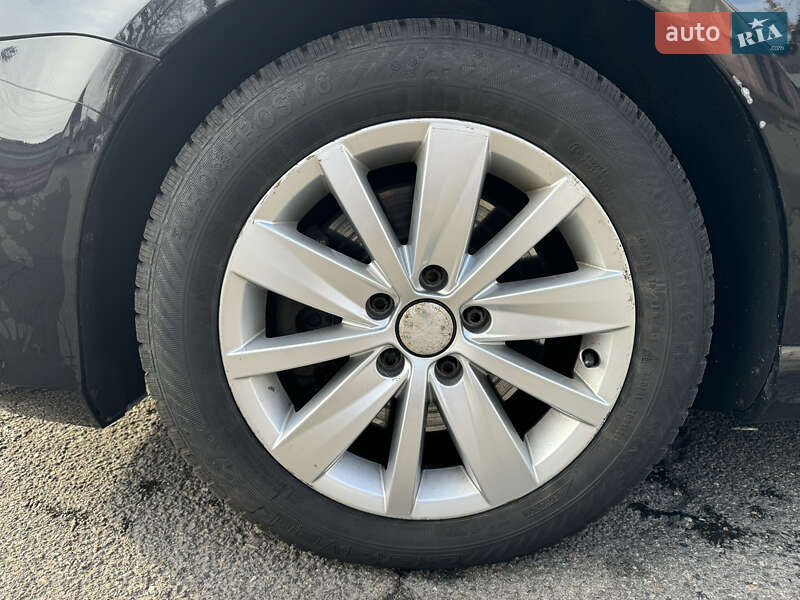 Универсал Volkswagen Passat 2013 в Виннице