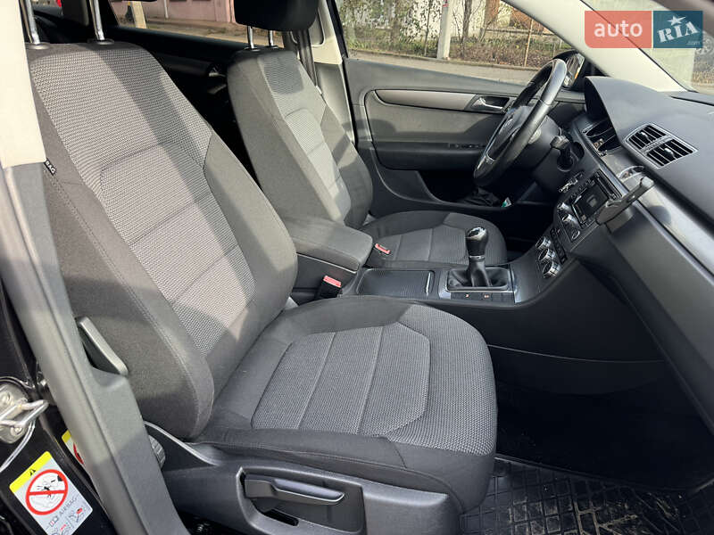 Универсал Volkswagen Passat 2013 в Виннице