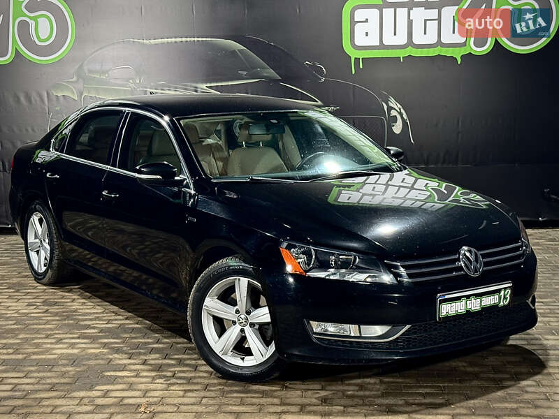 Седан Volkswagen Passat 2015 в Одессе
