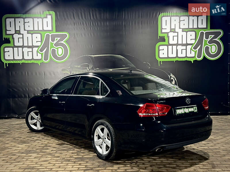 Седан Volkswagen Passat 2015 в Одессе