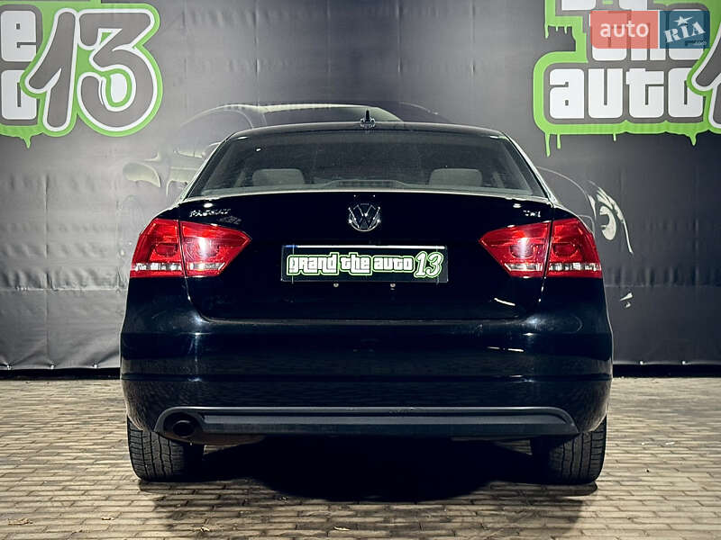 Седан Volkswagen Passat 2015 в Одессе