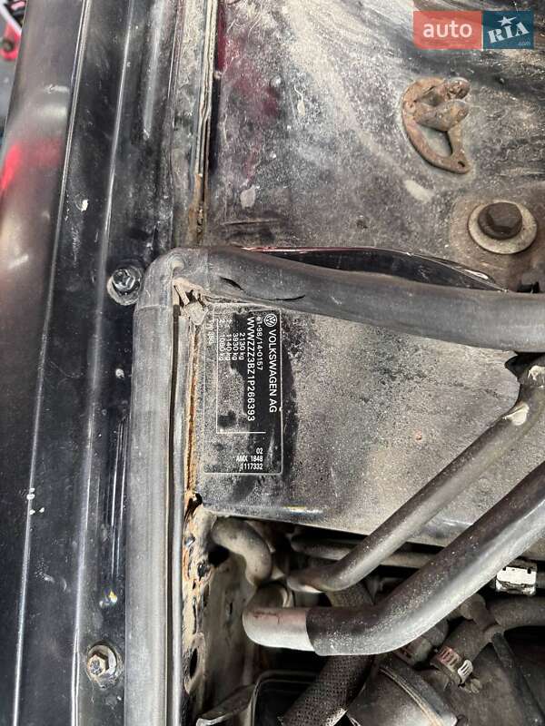 Седан Volkswagen Passat 2001 в Киеве