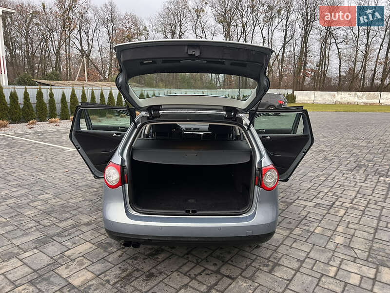 Универсал Volkswagen Passat 2010 в Луцке