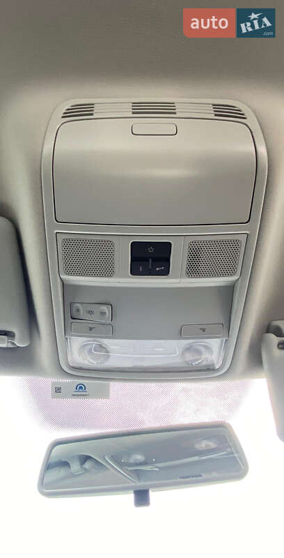 Универсал Volkswagen Passat 2011 в Ровно