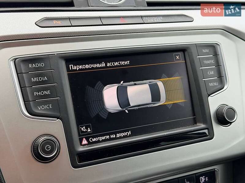 Седан Volkswagen Passat 2015 в Кривом Роге