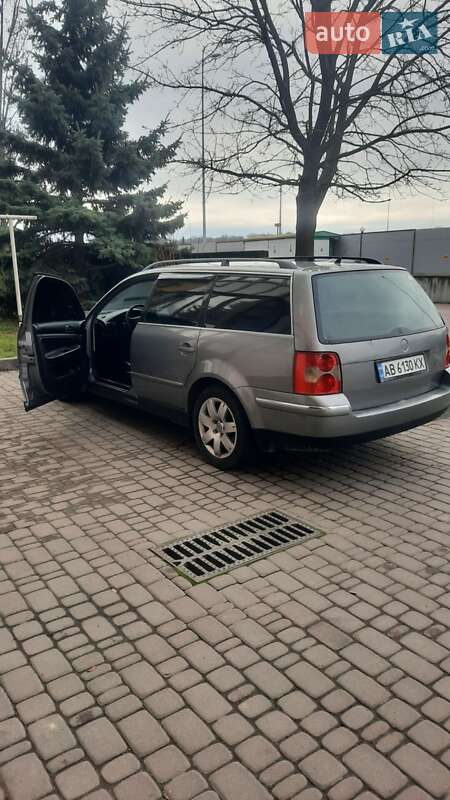 Универсал Volkswagen Passat 2002 в Виннице