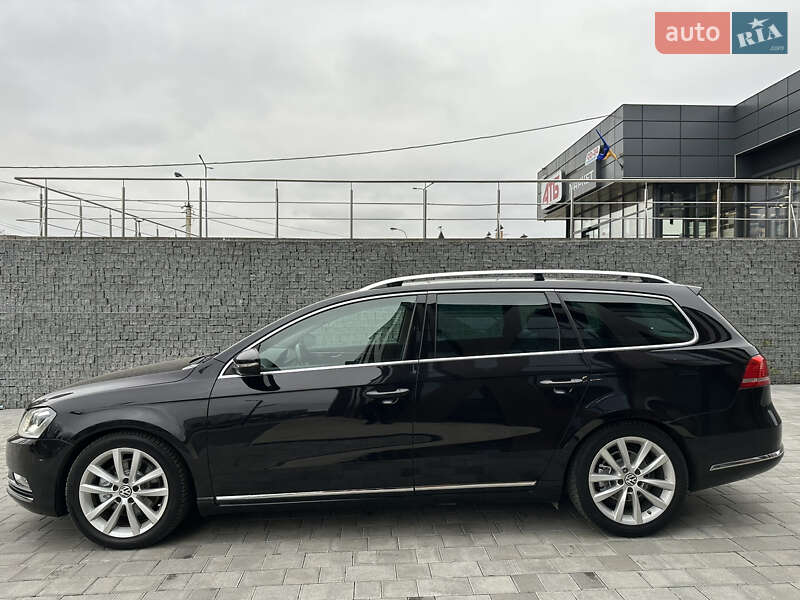Універсал Volkswagen Passat 2011 в Луцьку