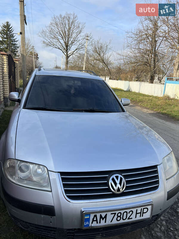 Универсал Volkswagen Passat 2002 в Житомире