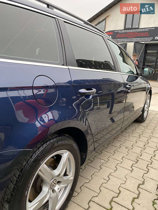 Универсал Volkswagen Passat 2013 в Черновцах