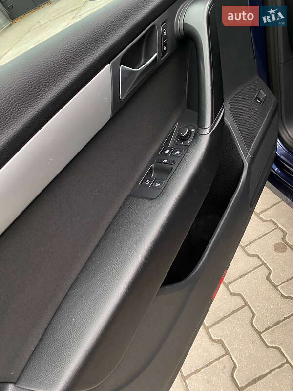 Универсал Volkswagen Passat 2013 в Черновцах