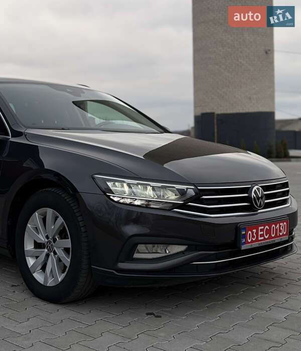 Универсал Volkswagen Passat 2020 в Дубно