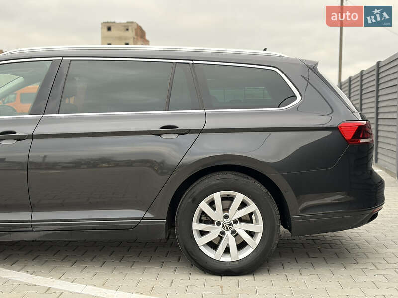 Универсал Volkswagen Passat 2020 в Дубно
