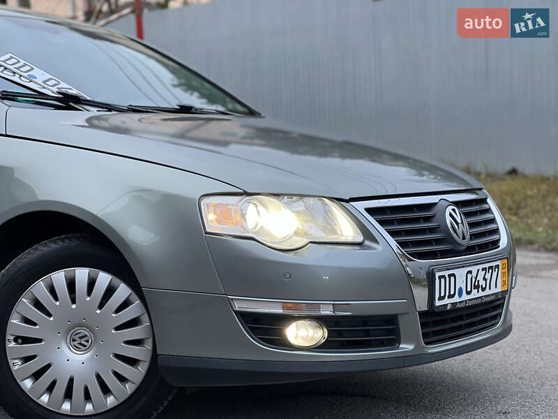 Седан Volkswagen Passat 2006 в Тернополе