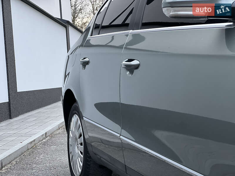Седан Volkswagen Passat 2006 в Тернополе