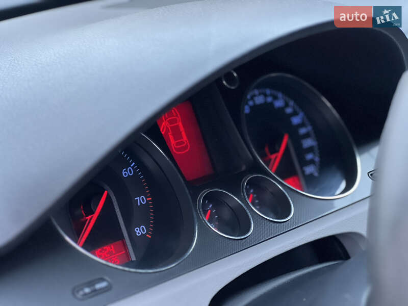 Седан Volkswagen Passat 2006 в Тернополе