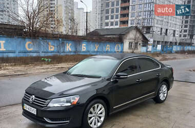 Седан Volkswagen Passat 2013 в Києві