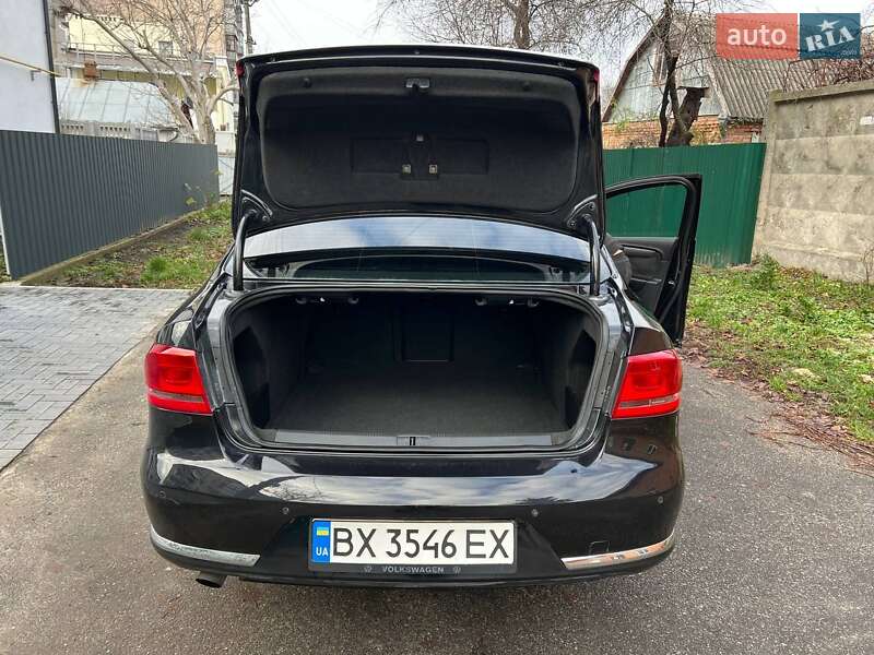 Седан Volkswagen Passat 2010 в Хмельницькому