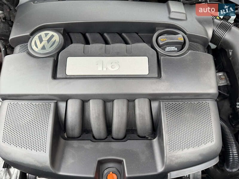 Седан Volkswagen Passat 2009 в Виннице