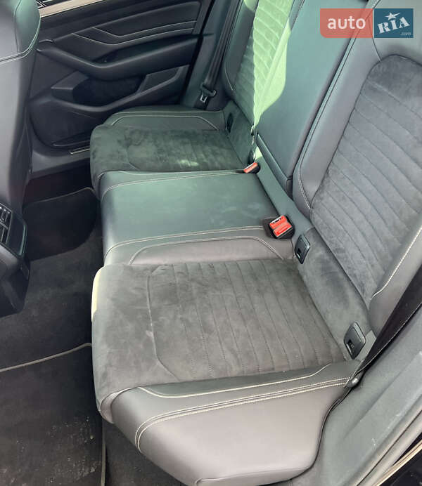 Универсал Volkswagen Passat 2020 в Львове