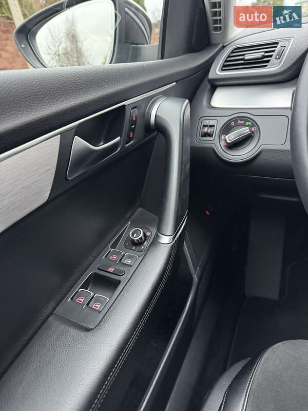 Універсал Volkswagen Passat 2012 в Рівному