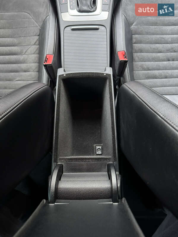 Універсал Volkswagen Passat 2012 в Рівному