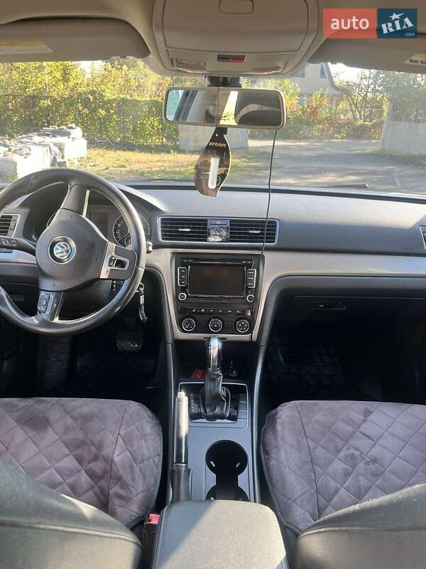 Седан Volkswagen Passat 2013 в Черкассах