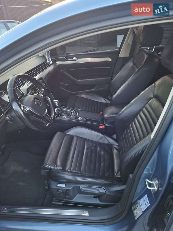 Универсал Volkswagen Passat 2016 в Черновцах