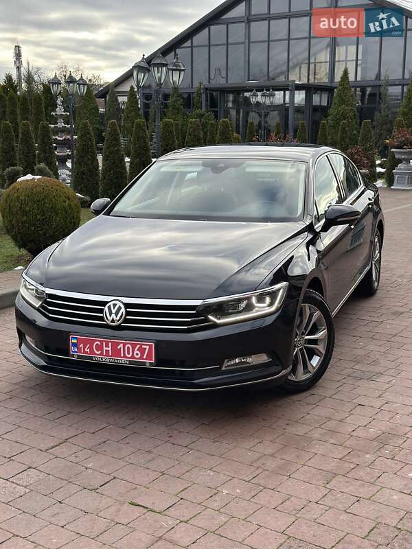 Седан Volkswagen Passat 2016 в Стрые