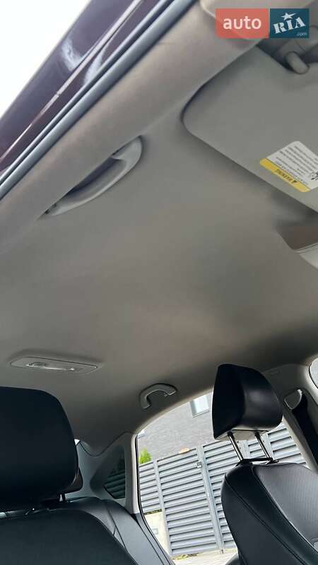 Седан Volkswagen Passat 2014 в Кривом Роге