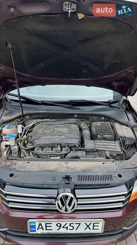 Седан Volkswagen Passat 2014 в Кривом Роге