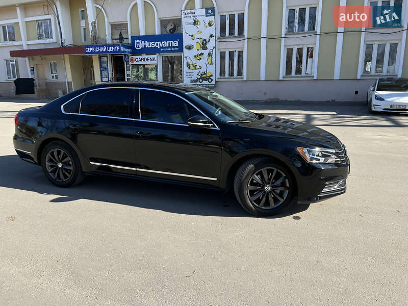 Седан Volkswagen Passat 2016 в Тернополе