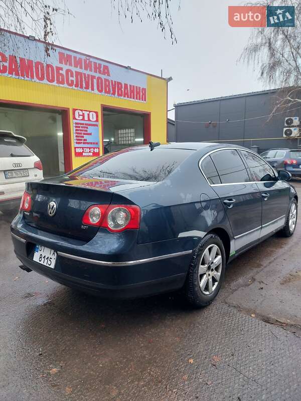 Седан Volkswagen Passat 2005 в Слов'янську