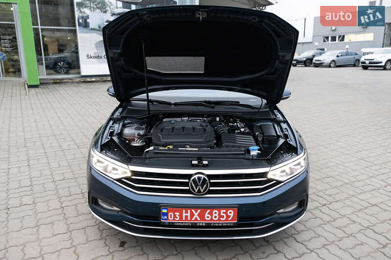 Универсал Volkswagen Passat 2021 в Луцке