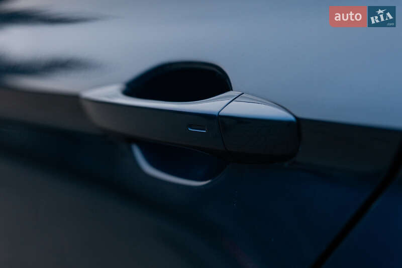 Универсал Volkswagen Passat 2021 в Луцке