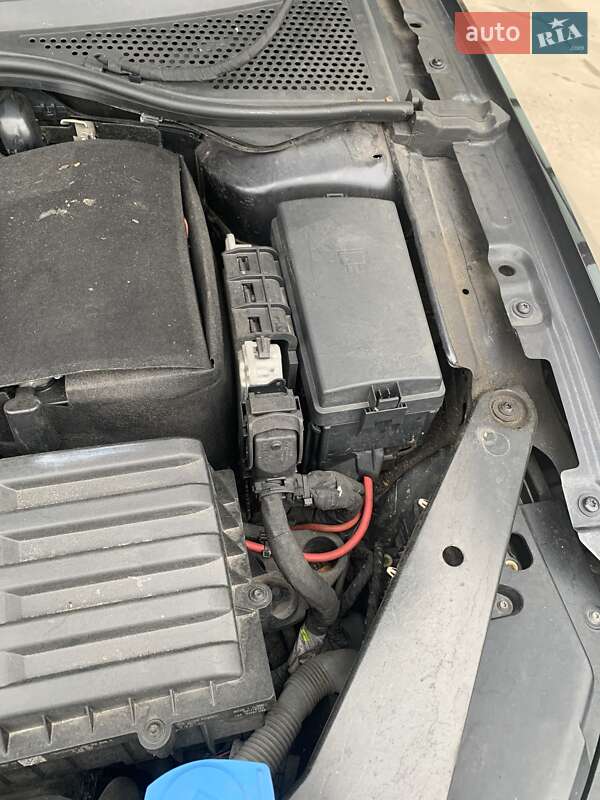 Универсал Volkswagen Passat 2014 в Богородчанах