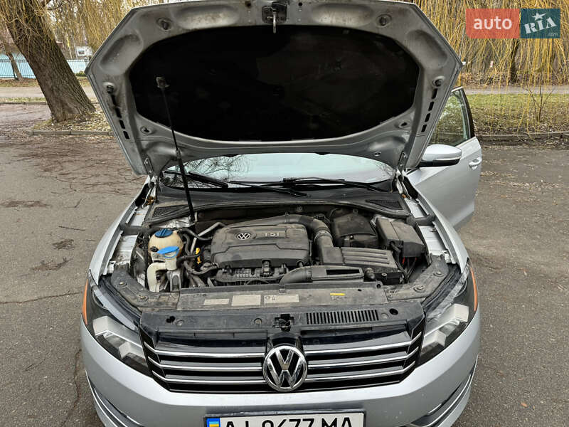 Седан Volkswagen Passat 2015 в Киеве