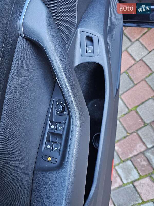 Універсал Volkswagen Passat 2017 в Калуші фото 26 Універсал Volkswagen Passat 2017 в Калуші