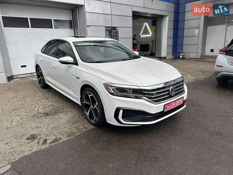 Седан Volkswagen Passat 2020 в Первомайську фото 7 Седан Volkswagen Passat 2020 в Первомайську