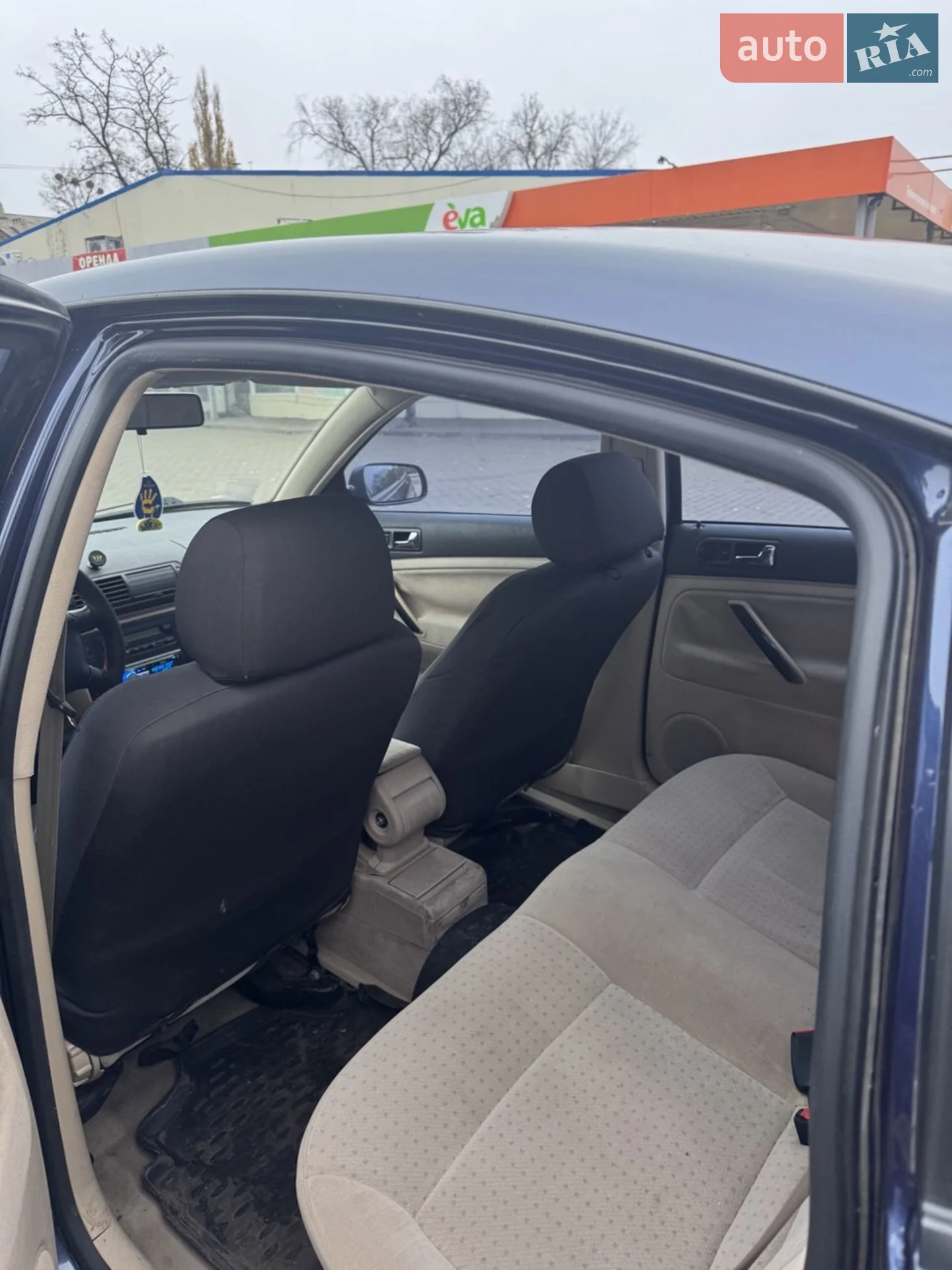 Volkswagen Passat 1996 VIN WVWZZZ3BZVE007341 фото оголошення 4 з 7