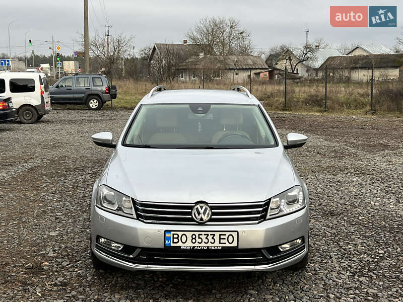 Універсал Volkswagen Passat 2013 в Бродах