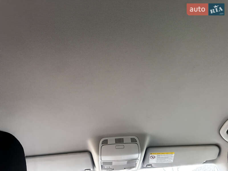 Седан Volkswagen Passat 2005 в Ивано-Франковске