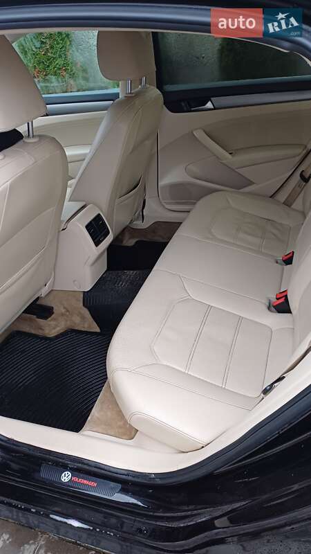 Седан Volkswagen Passat 2014 в Березному