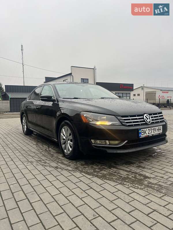 Седан Volkswagen Passat 2014 в Березному