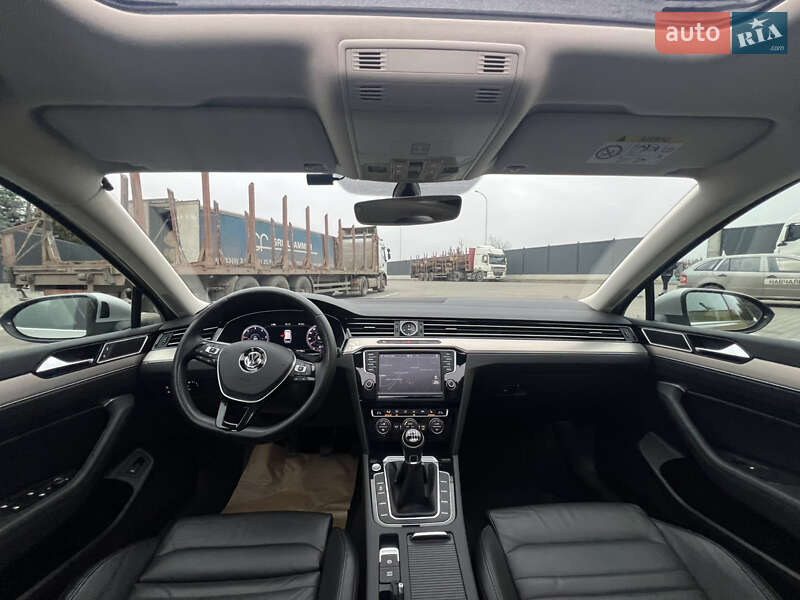 Универсал Volkswagen Passat 2016 в Луцке фото 39 Универсал Volkswagen Passat 2016 в Луцке