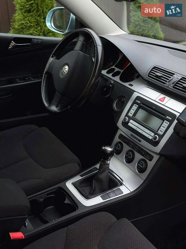 Универсал Volkswagen Passat 2008 в Луцке фото 8 Универсал Volkswagen Passat 2008 в Луцке