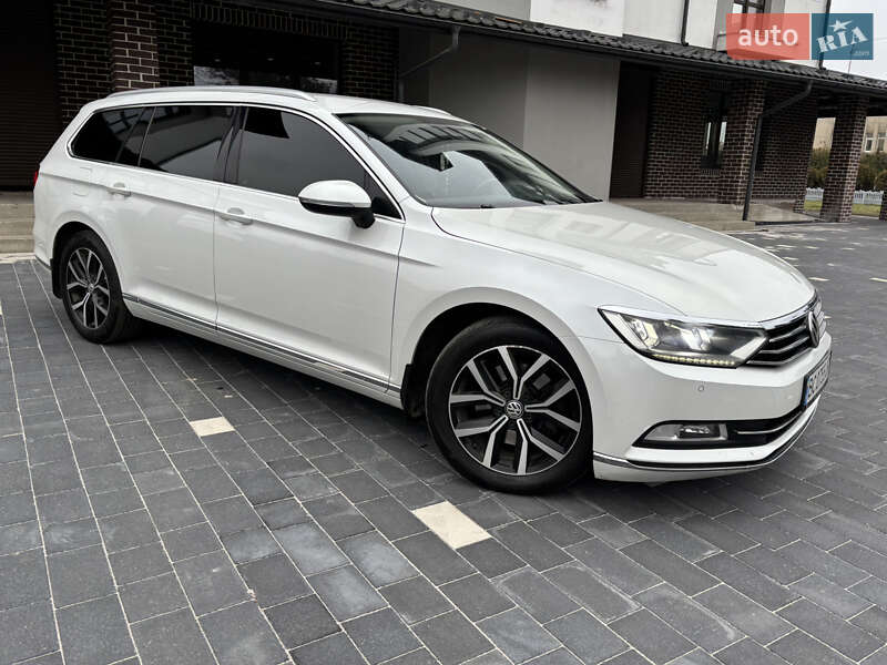 Универсал Volkswagen Passat 2018 в Львове