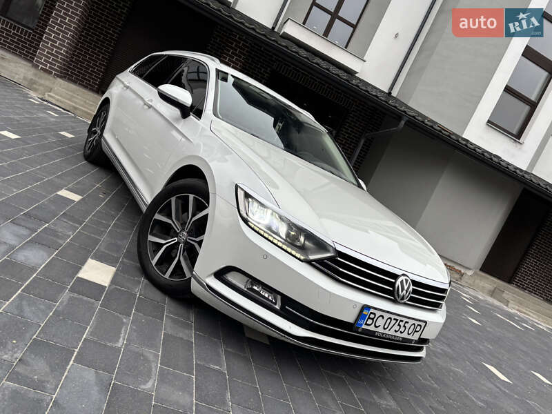 Универсал Volkswagen Passat 2018 в Львове