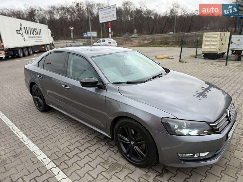 Седан Volkswagen Passat 2014 в Киеве
